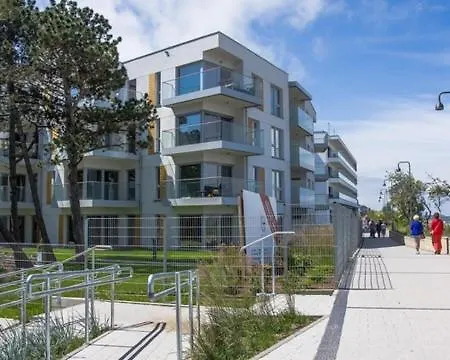 Lägenhet Przy Plazy Arka , Z Widokiem Na Morze :) *