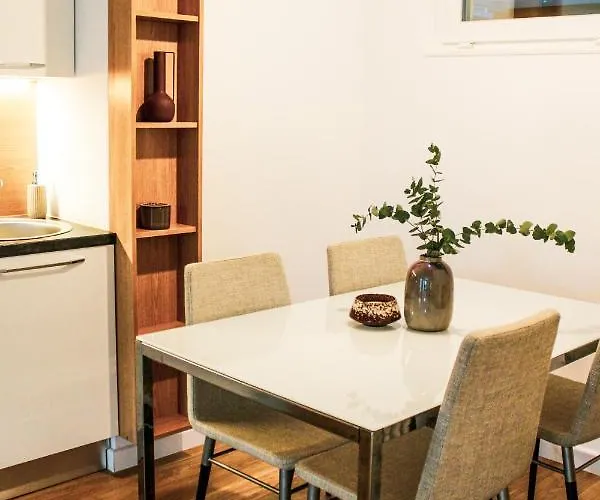 Przy Plazy Arka , Z Widokiem Na Morze :)